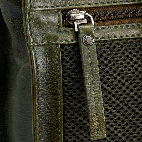 Рюкзак Dr.Koffer из натуральной кожи зеленый