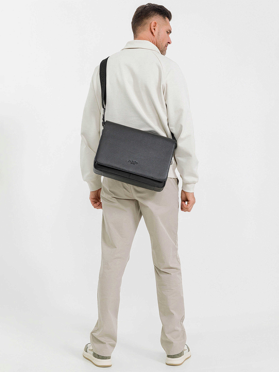 Сумка через плечо Dr.Koffer из натуральной кожи черная