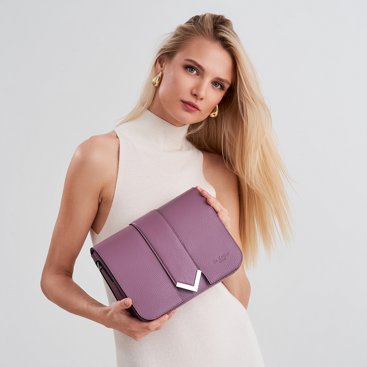 Женская сумка Dr. Koffer из натуральной кожи розовая