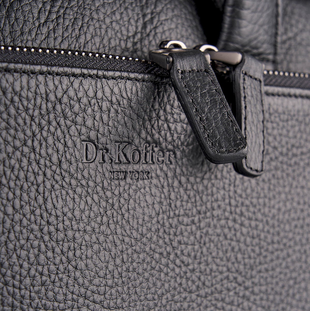 Деловая сумка Dr.Koffer из натуральной кожи черная