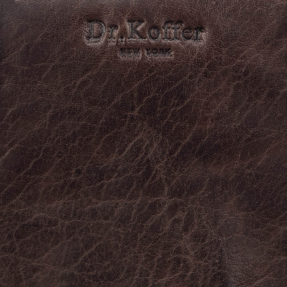 Ключница Dr.Koffer из натуральной кожи темно-коричневая