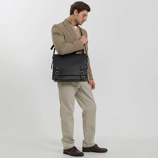 Портфель Dr.Koffer из натуральной кожи черный