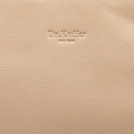 Женская сумка Dr.Koffer из натуральной кожи бежевая