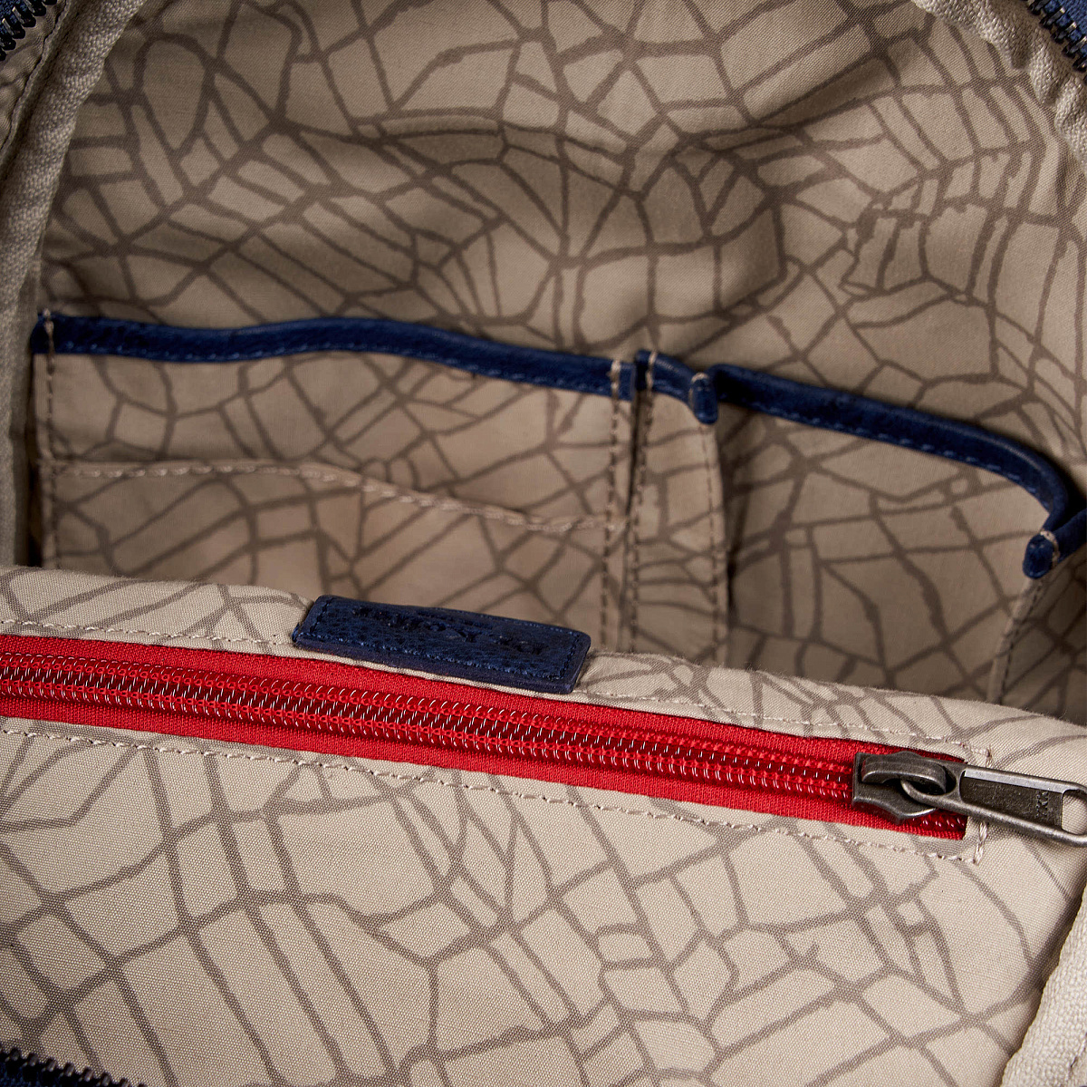 Рюкзак Dr.Koffer из натуральной кожи синий