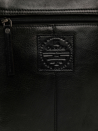 Сумка через плечо Dr.Koffer из натуральной кожи черная