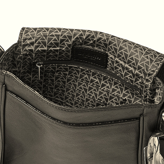 Сумка через плечо Dr.Koffer из натуральной кожи черная