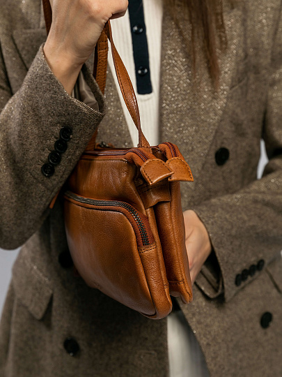 Сумка через плечо Dr.Koffer из натуральной кожи коричневая