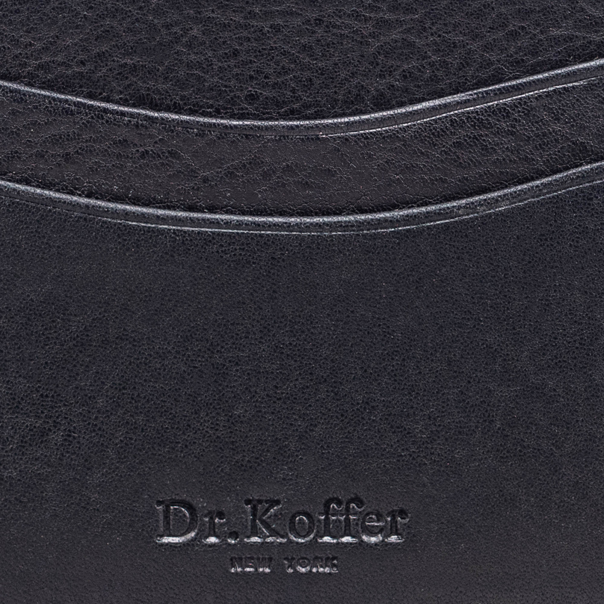 Кредитница Dr.Koffer из натуральной кожи черная