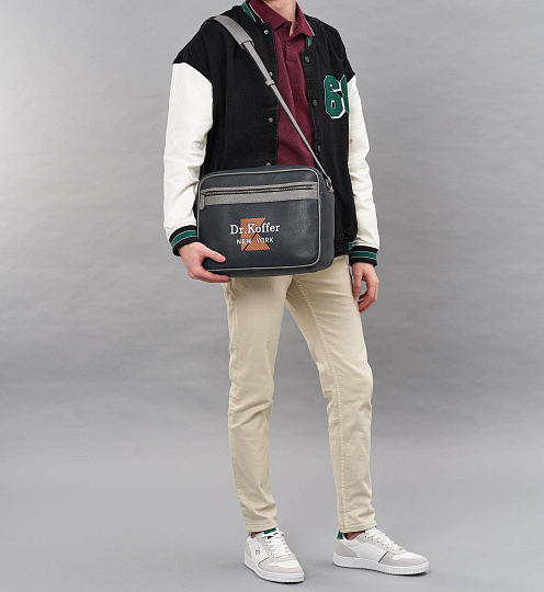 Сумка через плечо Dr.Koffer из натуральной кожи синяя