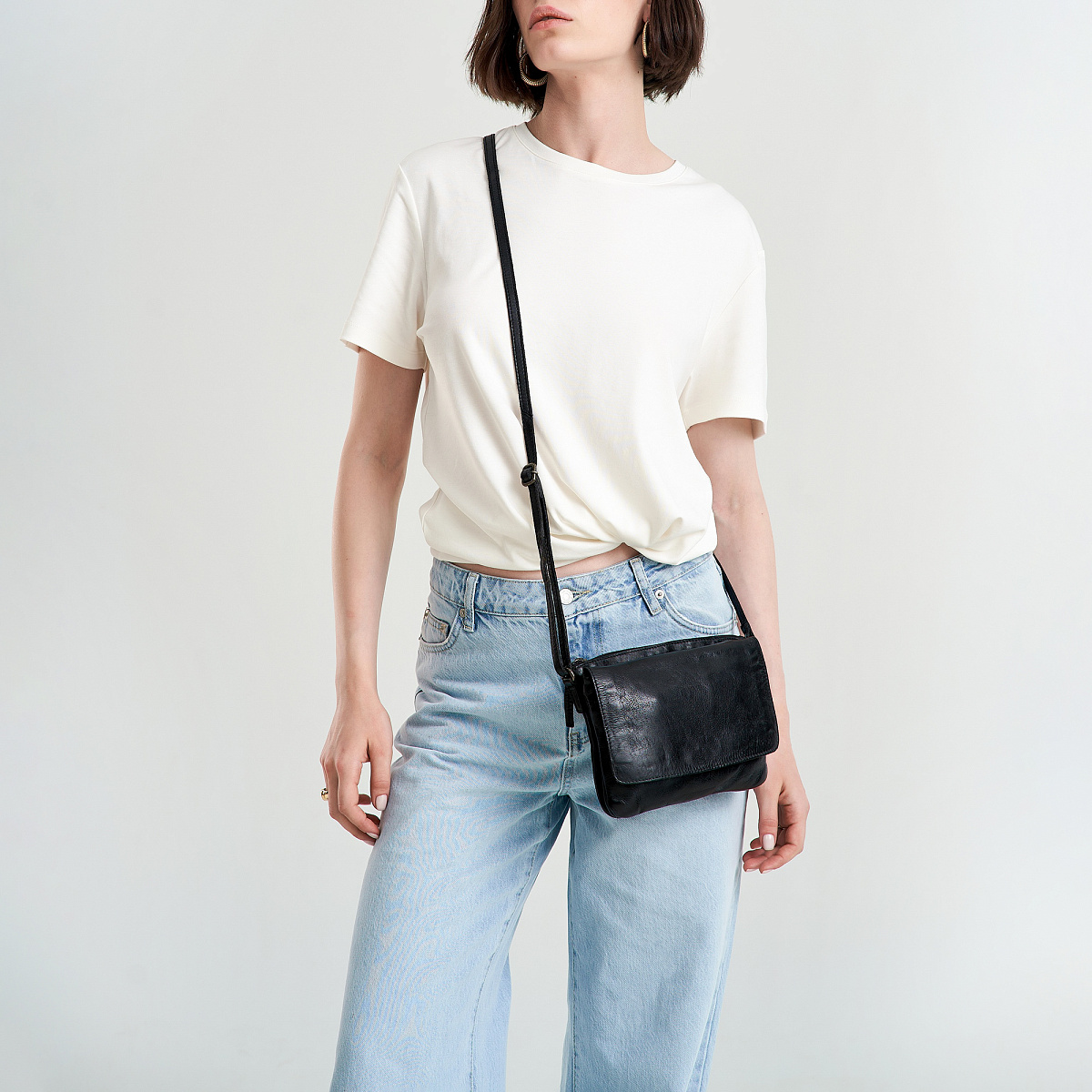 Сумка через плечо Dr.Koffer из натуральной кожи серая