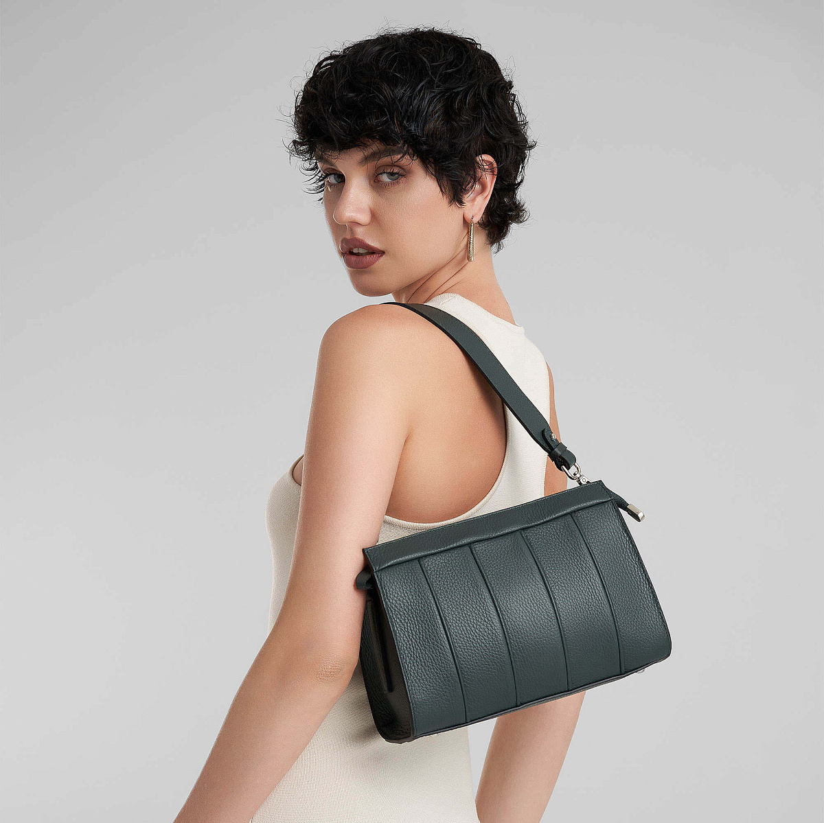 Женская сумка Dr. Koffer из натуральной кожи зеленая