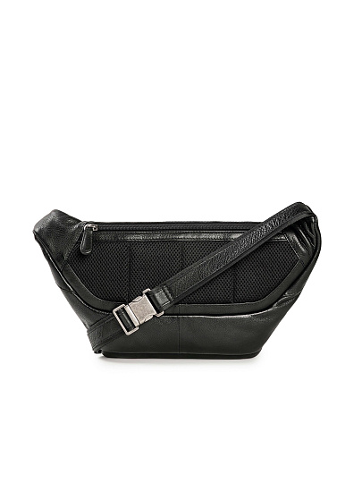 Сумка на пояс Dr. Koffer из натуральной кожи черная