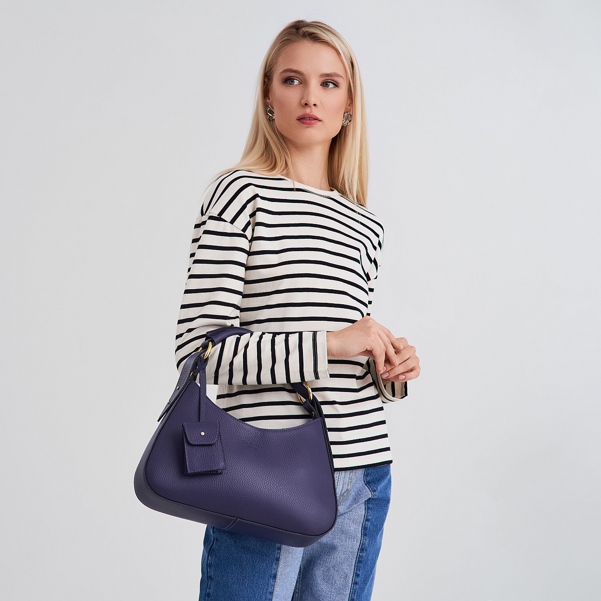 Женская сумка Dr. Koffer из натуральной кожи фиолетовая