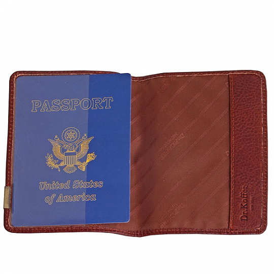 Обложка для паспорта из светло-коричневой кожи Dr.Koffer X244512-02-05