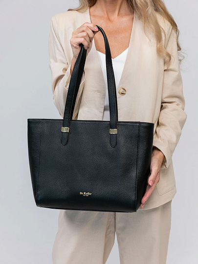 Женская сумка Dr.Koffer из натуральной кожи черная