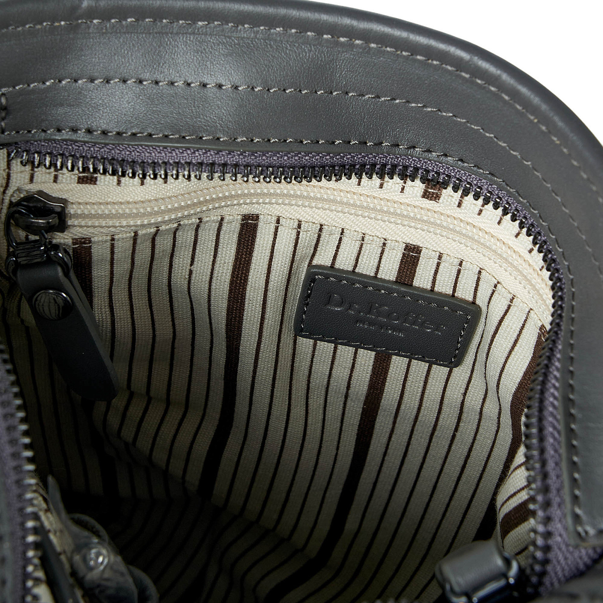 Сумка через плечо Dr.Koffer из натуральной кожи бежевая