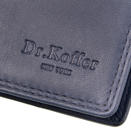 Обложка для паспорта из натуральной кожи Dr. Koffer