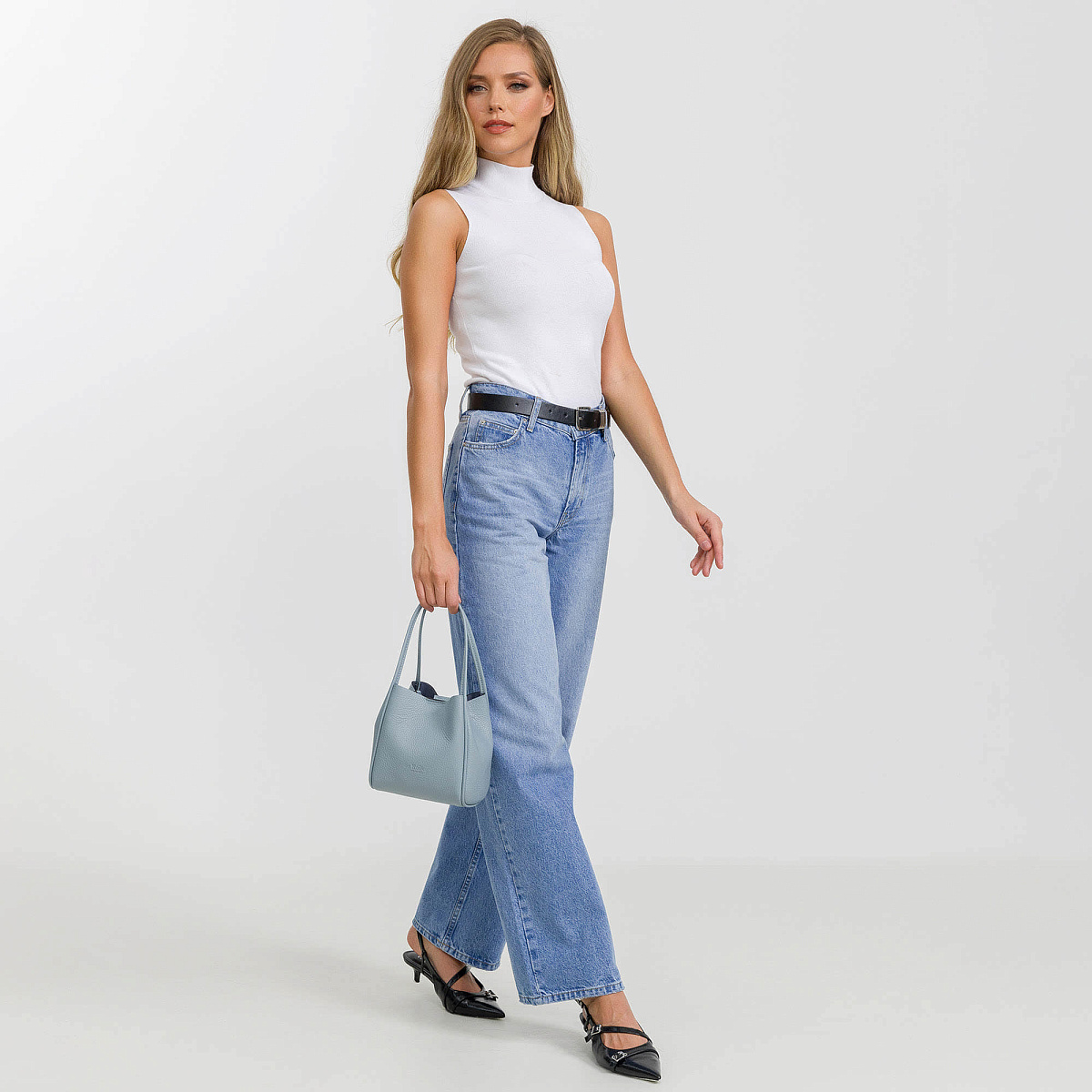 Женская сумка Dr. Koffer из натуральной кожи голубая