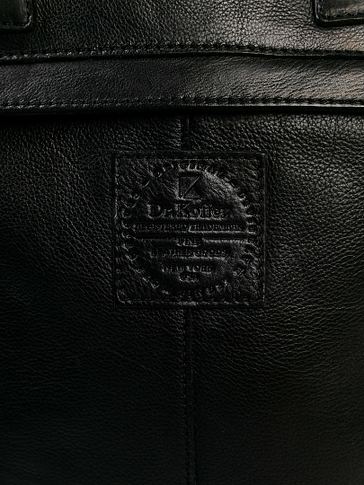 Рюкзак Dr.Koffer из натуральной кожи черный