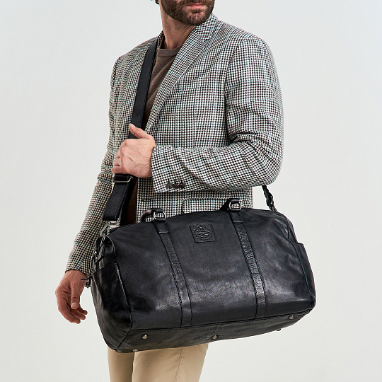Сумка дорожная Dr.Koffer из натуральной кожи черная