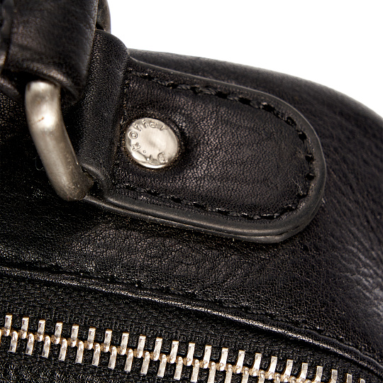 Сумка через плечо Dr.Koffer из натуральной кожи черная