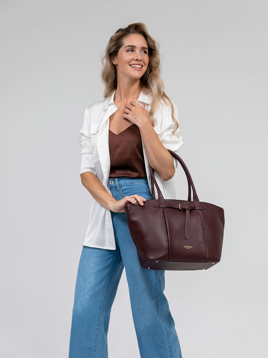 Женская сумка Dr.Koffer из натуральной кожи бордовая