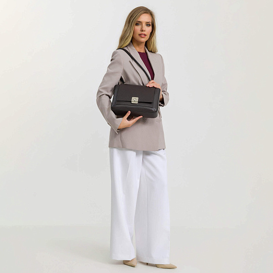 Женская сумка Dr. Koffer из натуральной кожи коричневая