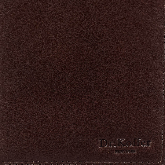 Обложка для паспорта Dr. Koffer из натуральной кожи