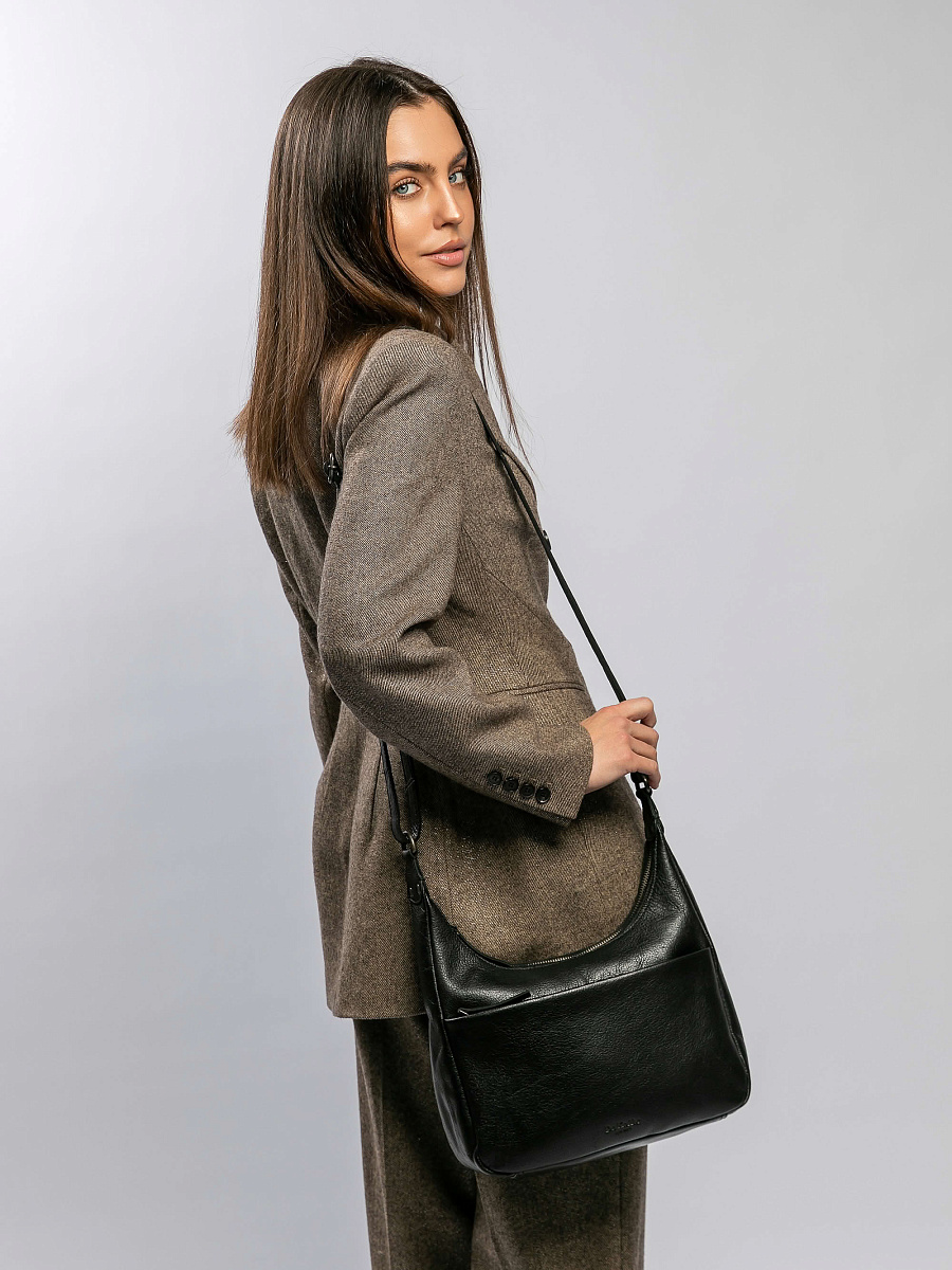 Женская сумка Dr.Koffer из натуральной кожи черная