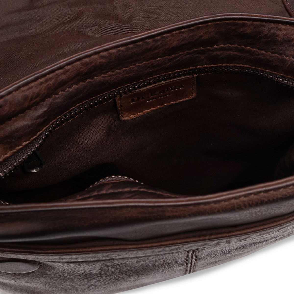 Сумка через плечо Dr.Koffer из натуральной кожи коричневая