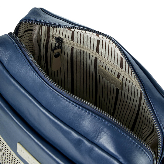 Сумка через плечо Dr.Koffer из натуральной кожи синяя