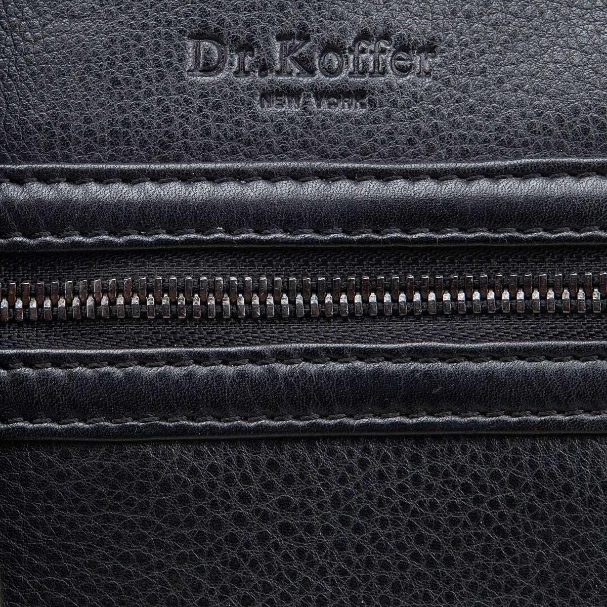 Сумка через плечо Dr.Koffer из натуральной кожи черная
