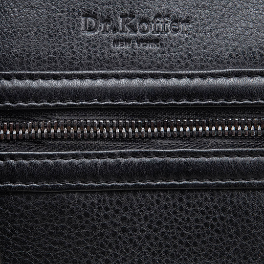 Сумка через плечо Dr.Koffer из натуральной кожи черная
