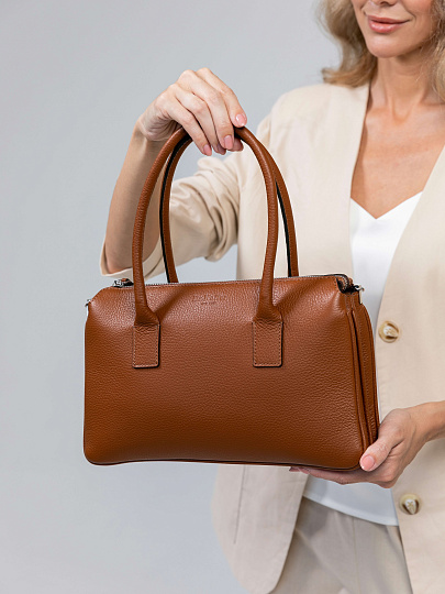 Женская сумка Dr.Koffer из натуральной кожи коричневая