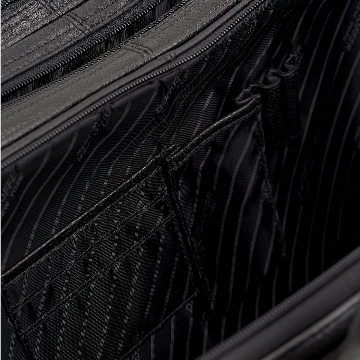 Деловая сумка Dr.Koffer из натуральной кожи черная