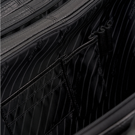 Деловая сумка Dr.Koffer из натуральной кожи черная