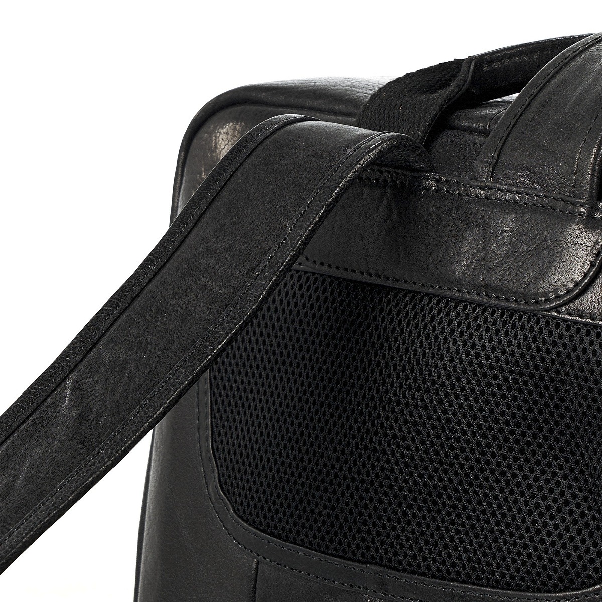 Рюкзак Dr.Koffer из натуральной кожи черный