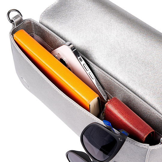 Женская сумка  Dr. Koffer из натуральной кожи серая