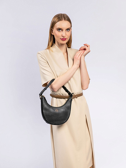 Женская сумка Dr. Koffer из натуральной кожи черная