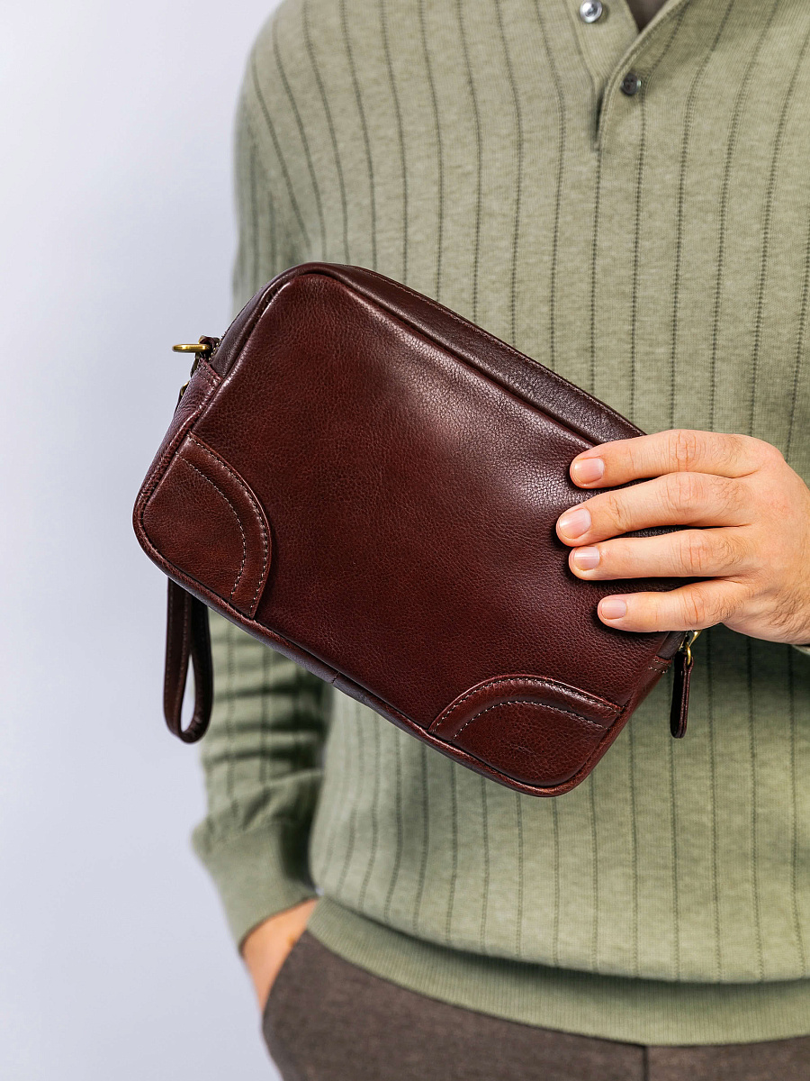 Сумка-визитка Dr. Koffer из натуральной кожи коричневая