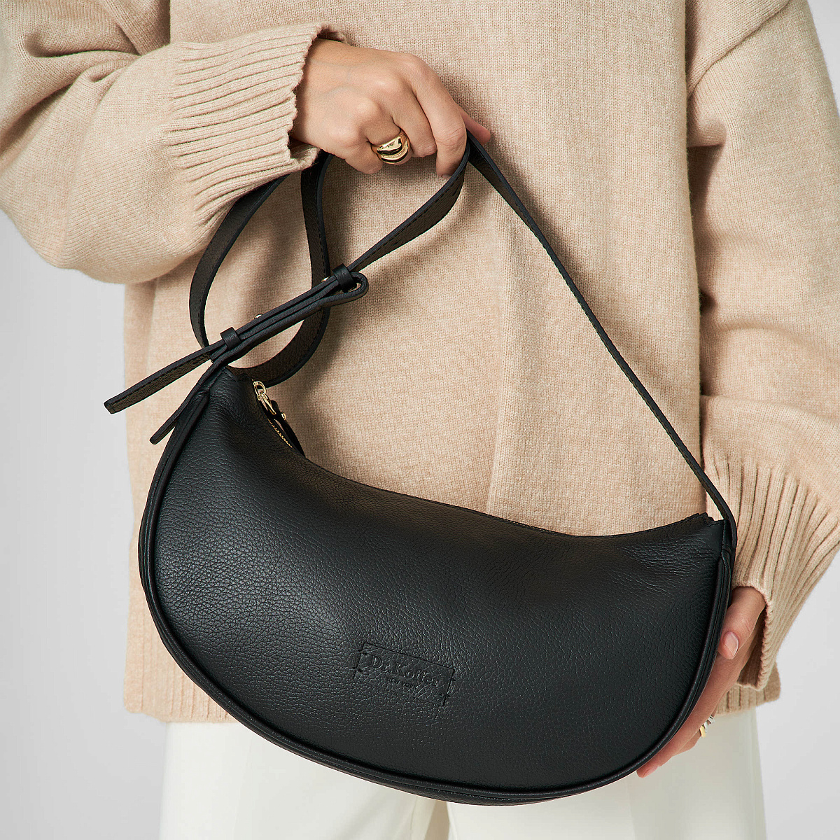 Женская сумка Dr. Koffer из натуральной кожи черная