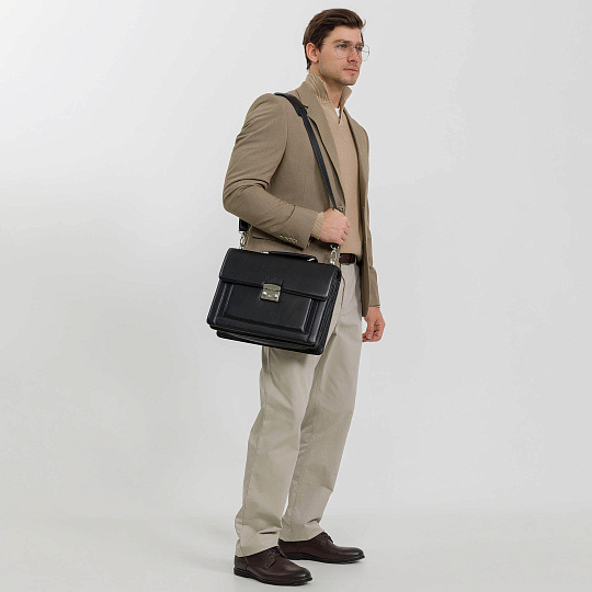 Портфель Dr.Koffer из натуральной кожи черный