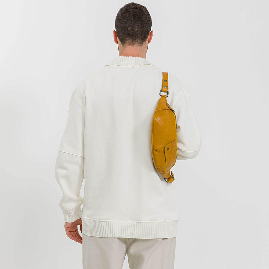 Сумка на пояс Dr. Koffer из натуральной кожи желтая