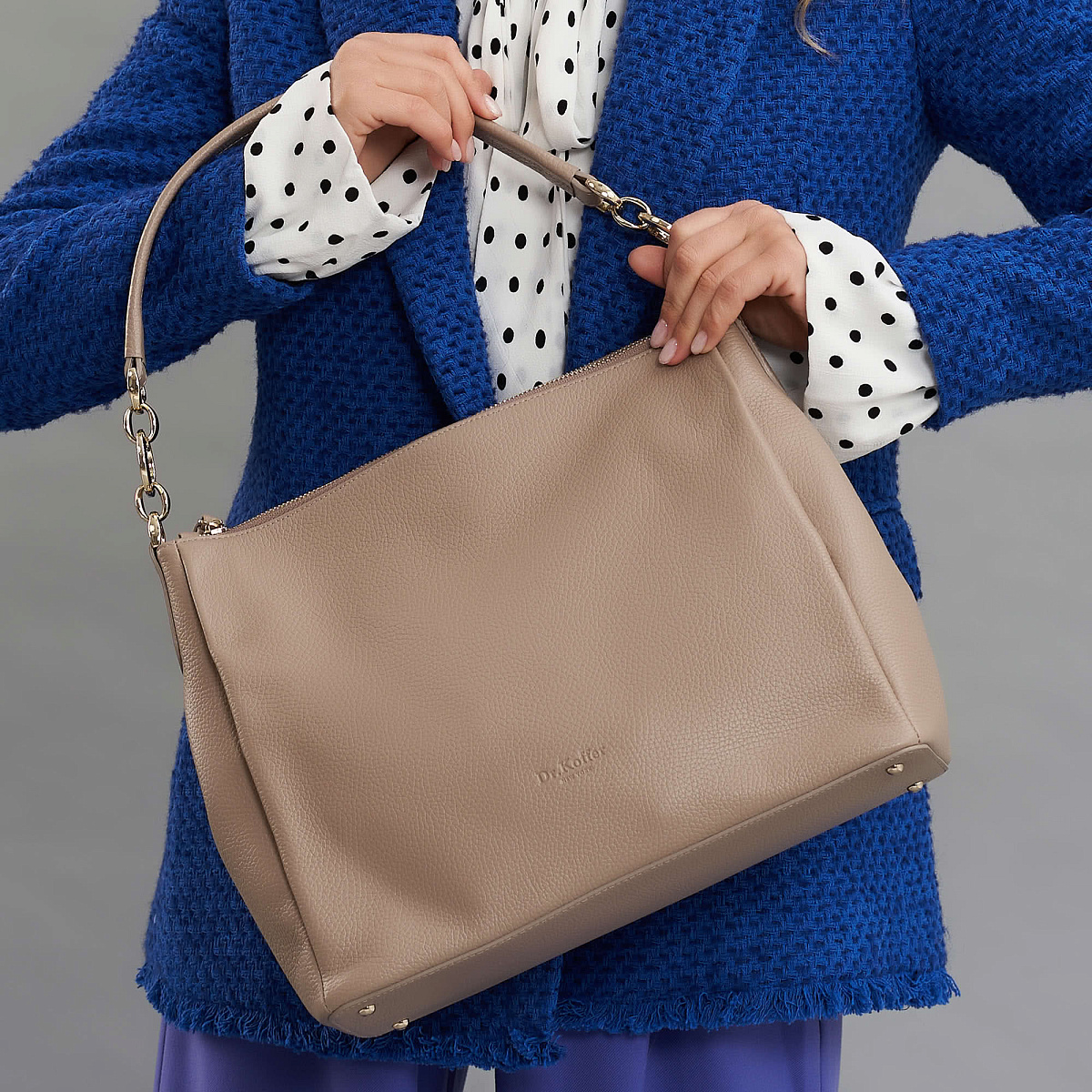 Женская сумка  Dr. Koffer из натуральной кожи бежевая