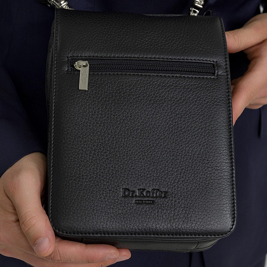 Сумка через плечо Dr.Koffer из натуральной кожи черная