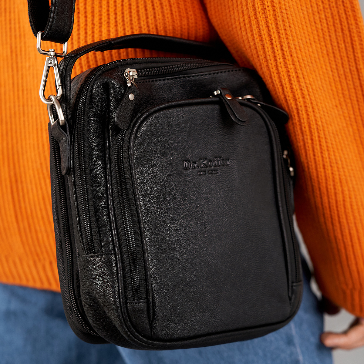 Сумка через плечо Dr.Koffer из натуральной кожи черная