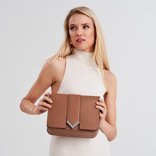 Женская сумка Dr.Koffer из натуральной кожи коричневая