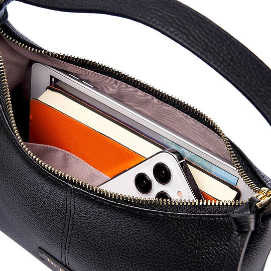 Женская сумка  Dr. Koffer из натуральной кожи черная