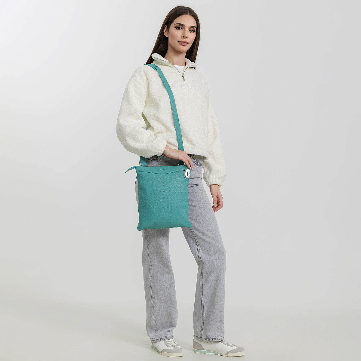 Сумка через плечо Dr.Koffer из натуральной кожи зеленая