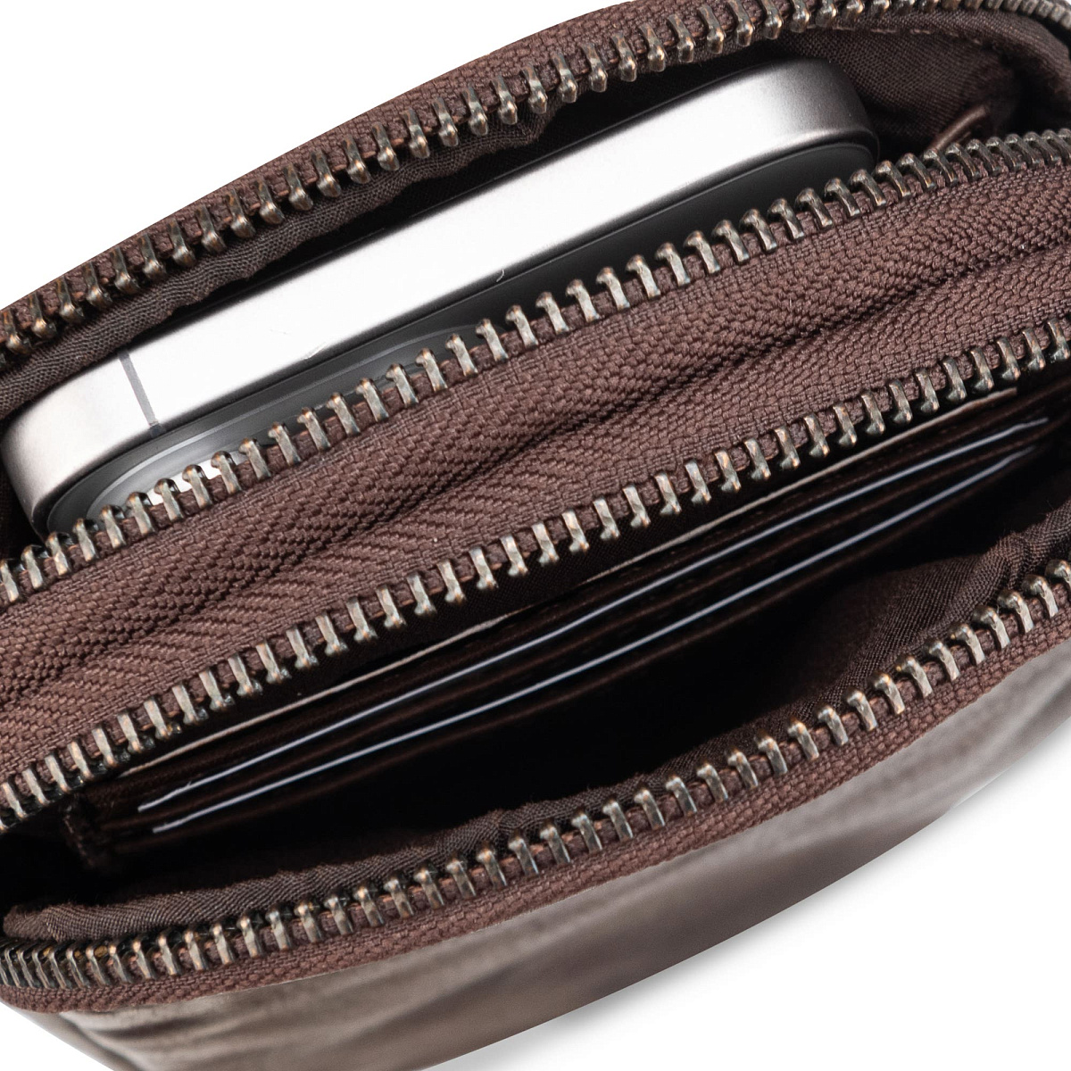 Сумка через плечо Dr.Koffer из натуральной кожи коричневая